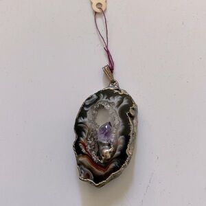 Agate and amethyst silver pendant